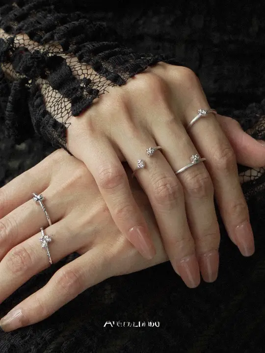 純銀製 オリジナルデザイン クラスタリングリング【高級感・シンプルでスタイリッシュ】（セットアップ対応）