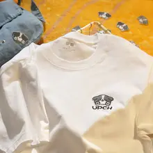 白色のシンプルな刺繍入りTシャツ【カジュアル・男女兼用・短袖】