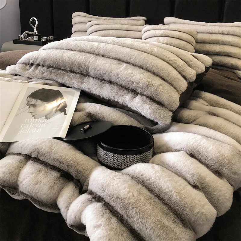 秋冬用加厚乌萨吉毛弗里ース4点セット：ひんやり寝具としての実用性と温度管理のバランス
