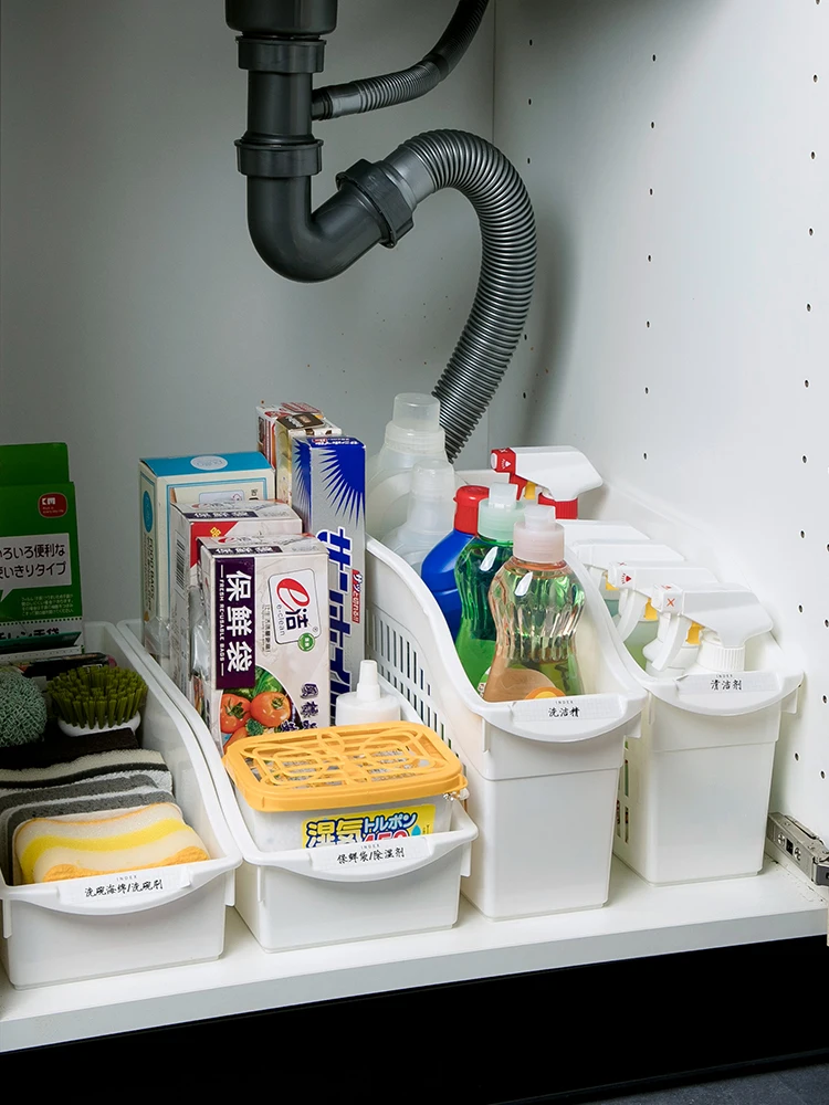 キッチン用調味料整理ボックス：水槽下収納に最適なキャスター付き収納バスケットの実用性解析