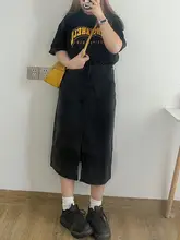 大きめサイズの前開きデニムスカート【膝下丈・Xデザイン・ルーズフィット・体型カバー】（セットアップ対応）