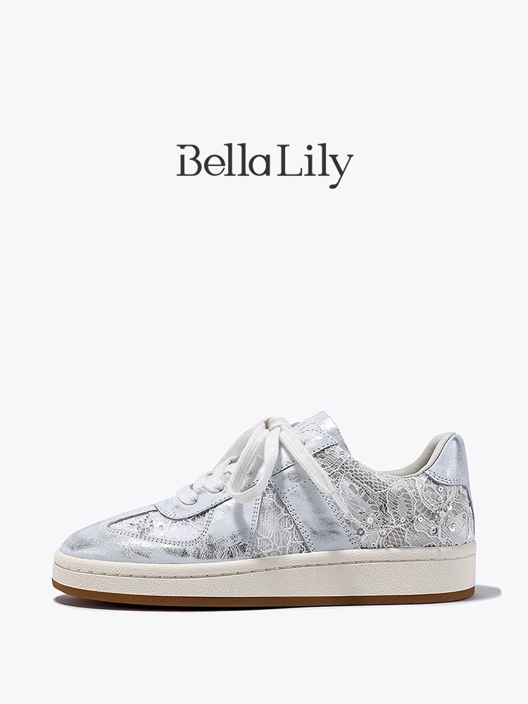 レースアップスニーカー レディース：Bella Lilyの軽量調整型カジュアルモデルが提供する歩きやすさとフィット感