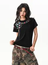 手描きグラフィティデザインの正肩ラウンドネック半袖Tシャツ【春夏用・オールマイティ・フィット感】