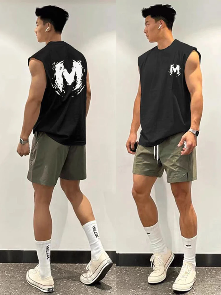 筋肉質男性が「カジュアルでスタイリッシュ」に見えるコツは？