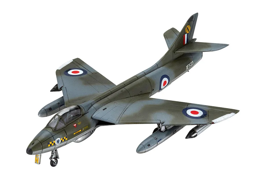 ストロー飛行機と比べて、モデル飛行機は本当に飛ぶのか？利華のHawker Hunter FGA.9が教えてくれたこと