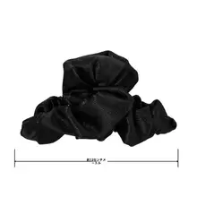 雲朵デザインのシャーククリップ【布製・光沢感・高級感】