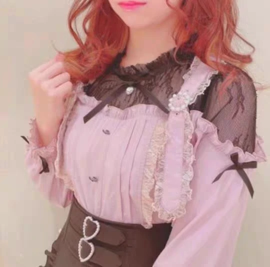通勤の毎日を、もう少し「きれいに」するには？肩出しデザインの長袖シャツが教えてくれたこと