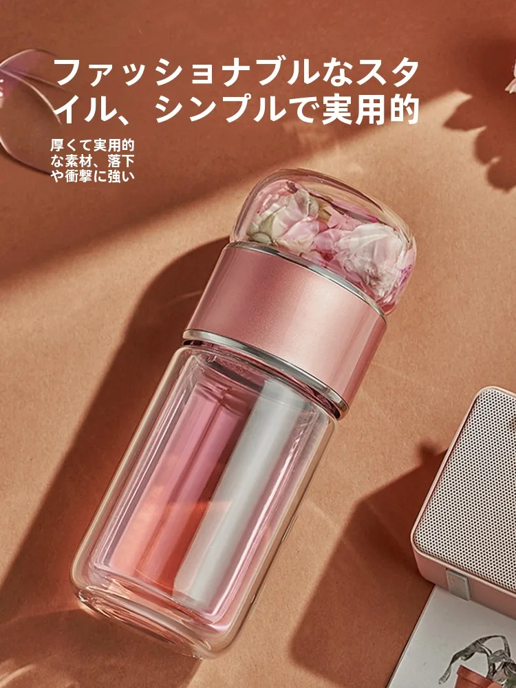 お茶ボトルを横置きにすると、本当に飲みやすくなるの？
