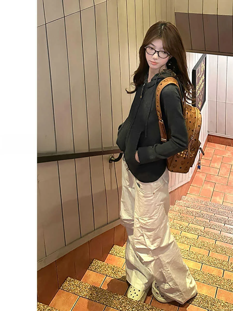 女性ワークパンツ ロングストリート ベージュ 多ポケット ヴィンテージスタイル