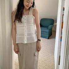 レースフリルデザインのノースリーブブラウス【個性的なフレンチスタイル・女性用】