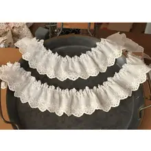 純綿フラワープリント生地【白とベージュ・刺繍レース・フリルデザイン・ハンドメイドDIY用】