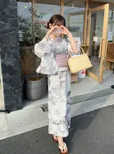 淡い花柄の二部式和服ドレス【伝統的デザイン・花火大会向け】（セットアップ対応）