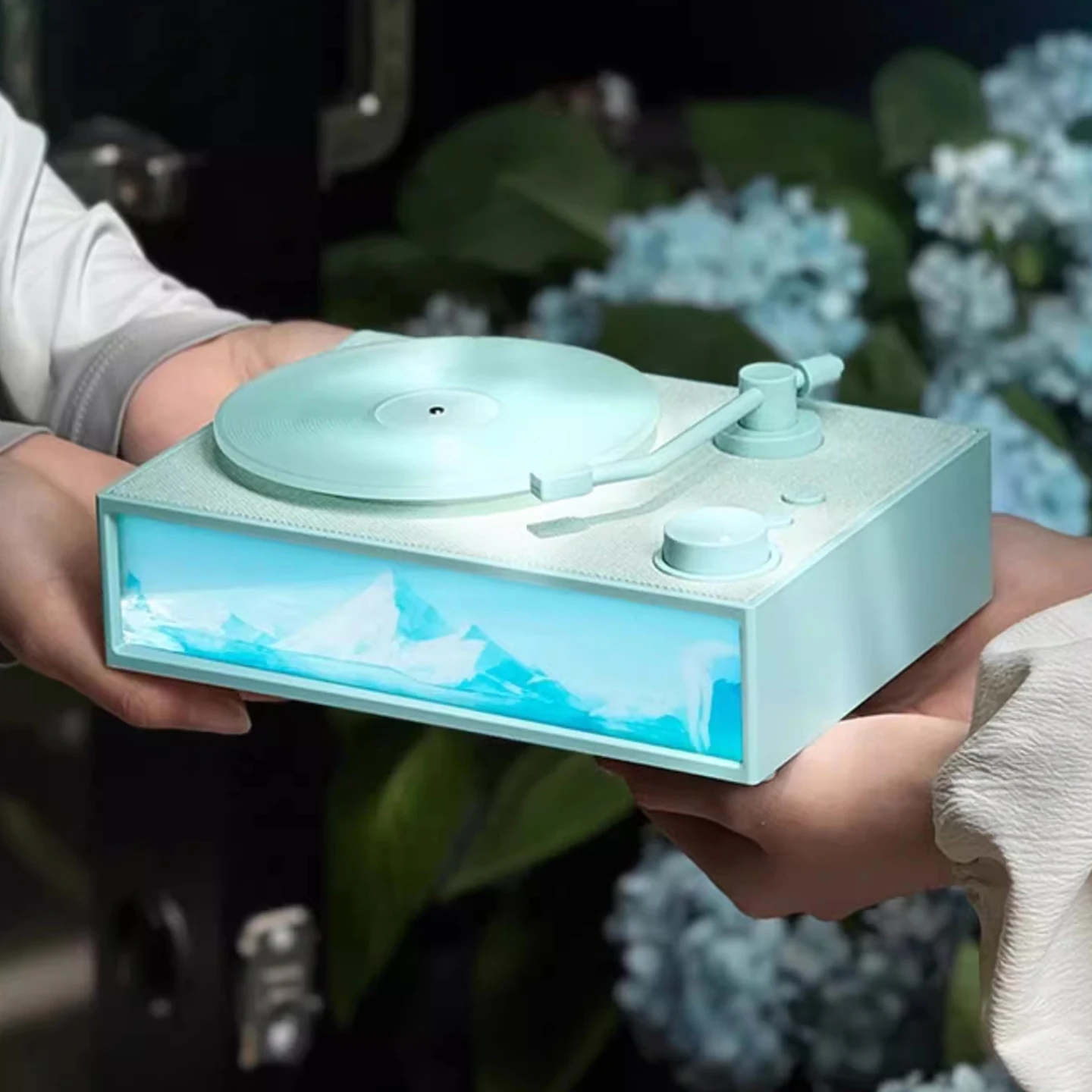 雪山シリーズ回転式アロマディフューザーBluetoothスピーカーROUND-X19：コスパ最強の便携型無線音響とは