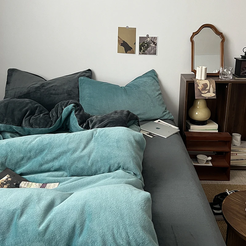 快適な睡眠環境をつくるには、冬のベッドカバーが鍵？