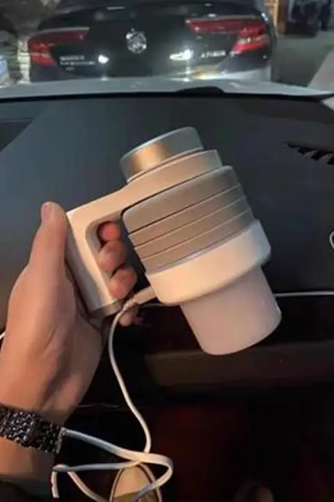 車載用電熱水筒【大容量・保温機能・便利なスマートデザイン】