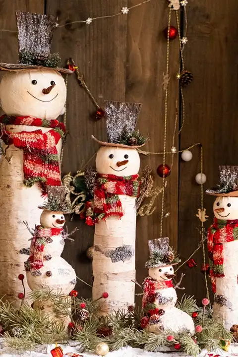 北欧風クリスマス装飾用サンタクロースと雪だるまのウッドフィギュア