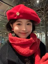 高級感ある赤いベレー帽【女性用・秋冬・小顔効果】