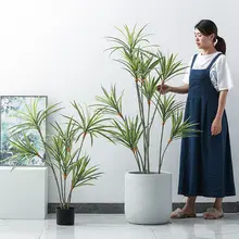 リアルな大型観葉植物 千年木【フロアポット用・インテリア装飾】