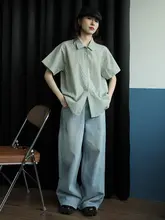 ブルーグリーンのシンプルなレトロデザインの半袖シャツ【ストライプ・ポロカラー・女性用】