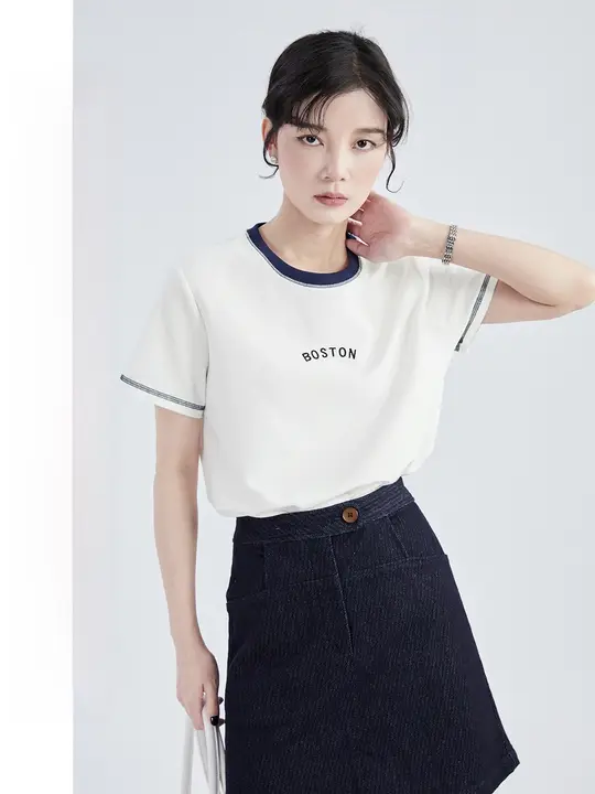 快適なコットン製 丸首半袖Tシャツ【通気性・女性用・カジュアルデザイン】