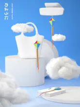 虹色の真皮製カーアクセサリー【デザインされた風筝型・書籍のしおり付き】