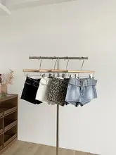美式デザインのウエストスタッズハイウエストショートパンツ【女性用・スタイリッシュ・足長効果】