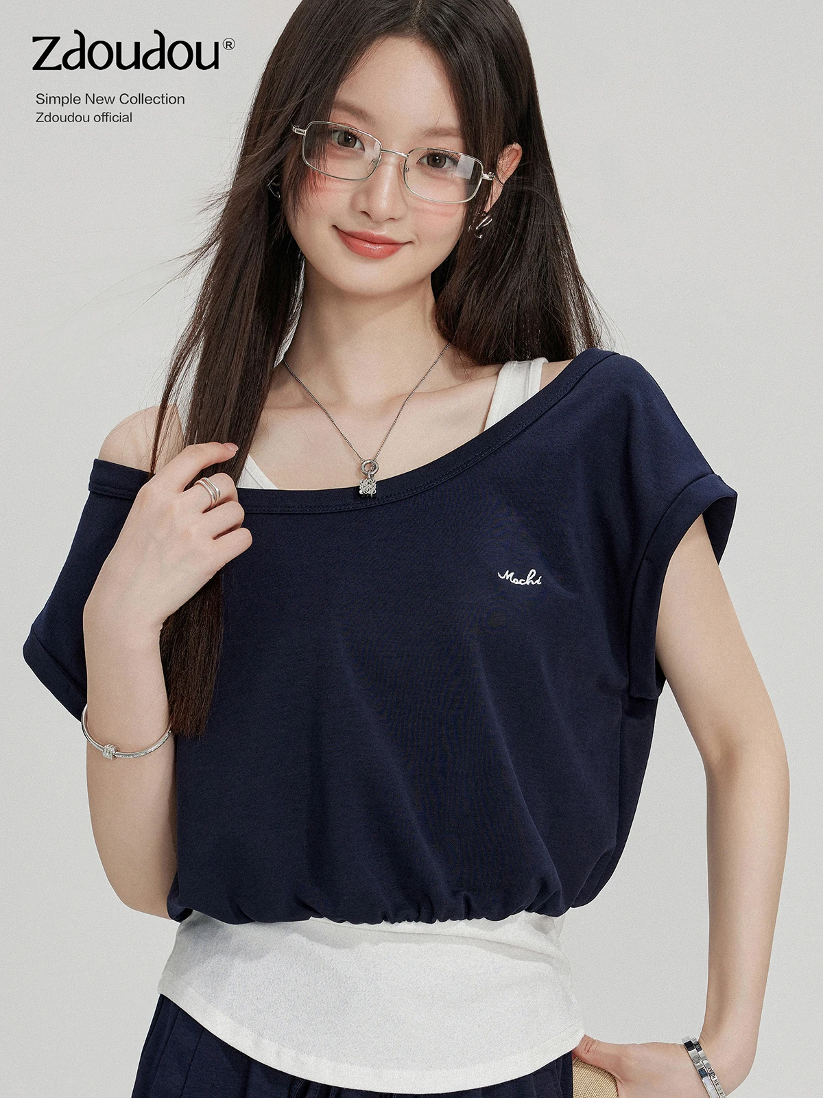 tシャツ 2枚重ねで失敗しないスタイルは？デザイン性のある二重構造トップスが解決する