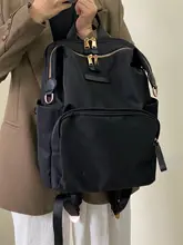 大容量リュックサック【旅行用・ナイロン製・通勤対応・二層式ノートパソコン用】（セットアップ対応）