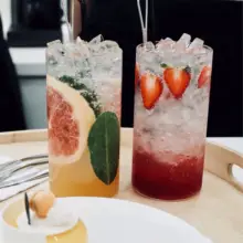 シンプルなデザインのガラスカップ【カフェスタイル・高温対応】