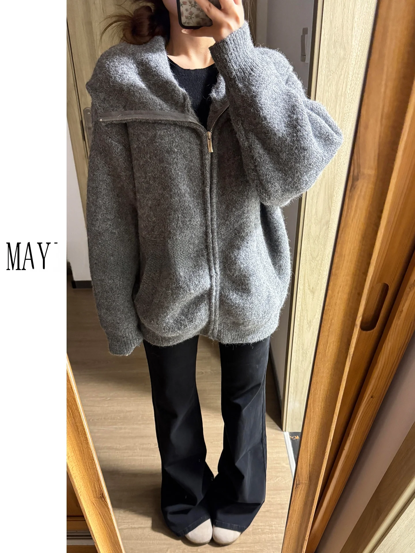 ブーツに合うパンツ レディース おすすめ5選：秋冬のスタイルを完璧に整える選び方