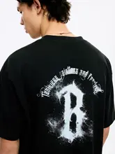 半袖Tシャツ ユニセックス 綿100% ゴシック ペイント Bグラフィック ウォッシュ加工 オーバーサイズ 通気性 ストリート 着回し 夏「BONELESS」