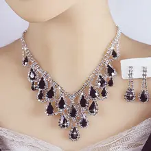 華やかな水晶のフルダイヤモンドネックレスとイヤリング【結婚式用・高級デザイン】（セットアップ対応）