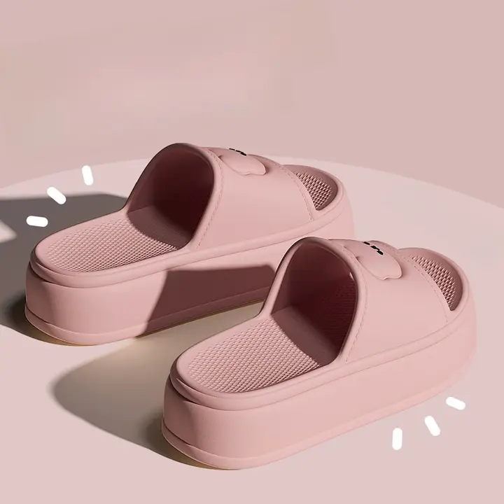 厚底女用サンダル【海辺・防滑・夏用・ファッショナブル】