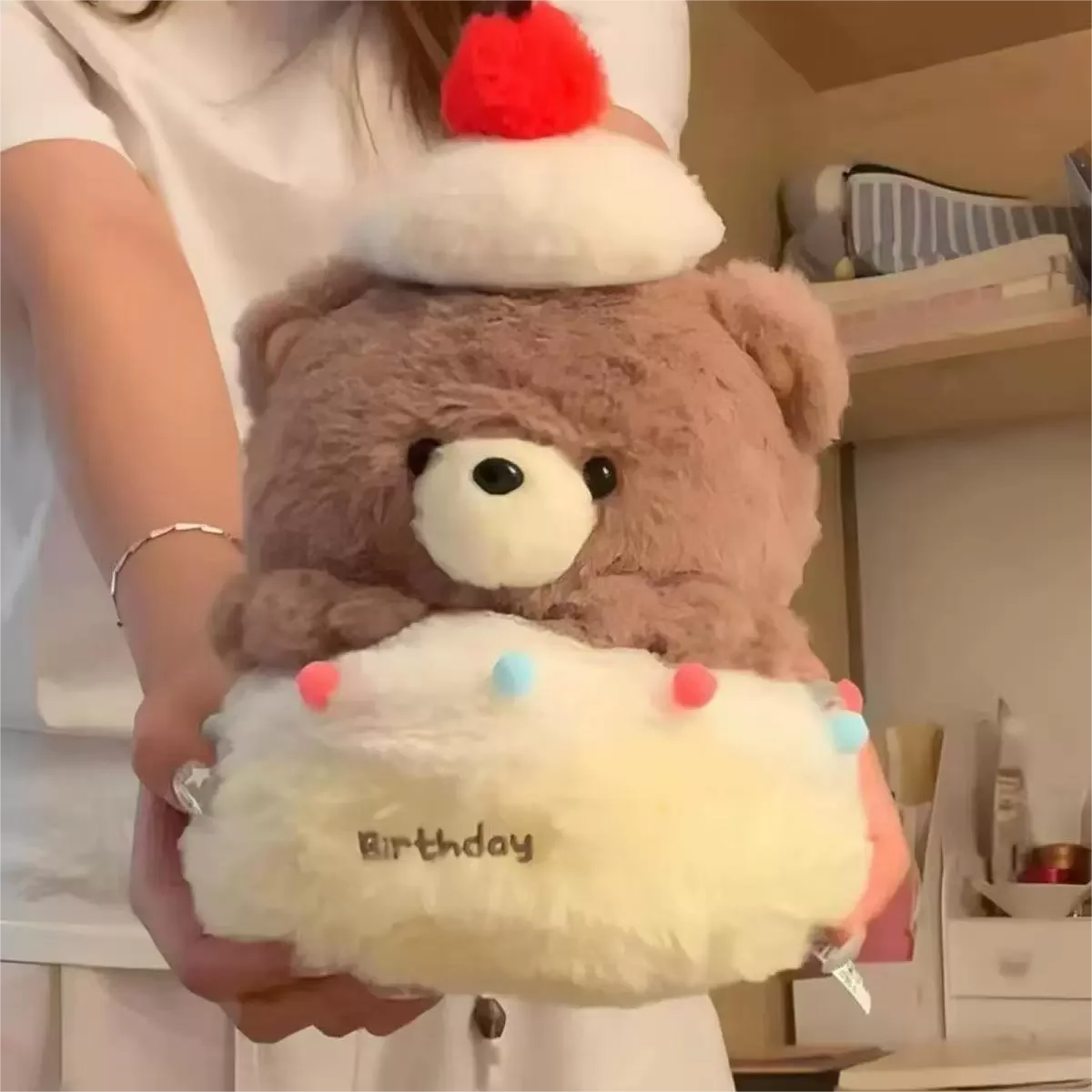 可愛いクマのぬいぐるみ：4歳女の子向け誕生日プレゼントとしての実用性と選定基準