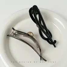 華やかなヘアアレンジに！大ぶりパールのツイストヘアクリップ【後ろ髪用・ファッションアクセサリー】