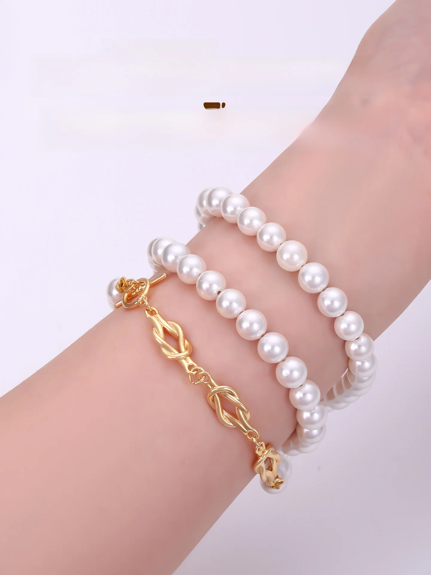 オーバルチェーンネックレスのDIY延長用パーツ：18金メッキコネクターの実用性と適用シーン