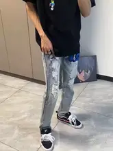 刺繍入り デニムパンツ【メンズ・カジュアル・フィット・ストレートレッグ】