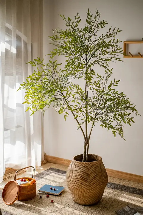 ナンテンの植物 大型グリーン植物 リビング装飾 フェイクツリー 生命感ある