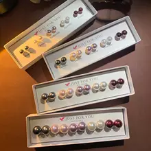 優雅な雰囲気のガラスパールピアス【フレンチスタイル・一週間用ギフトボックス入り】（セットアップ対応）