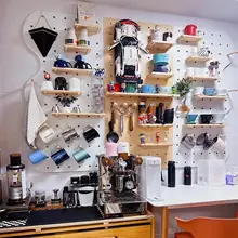 天然木製 コーヒー用壁掛け収納ラック【フック付き・カップや器具収納用】