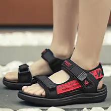 ボーイズ サンダル2025 新しい夏の滑り止め