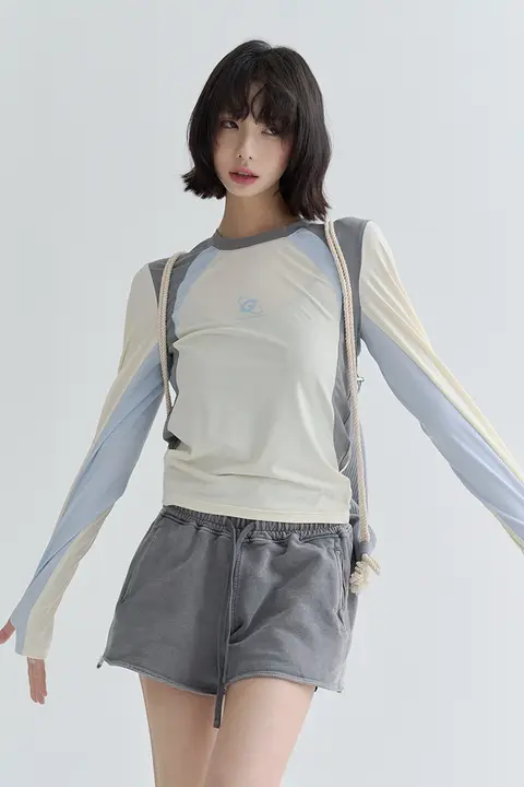 デザイン切替の長袖Tシャツ【夏用・速乾・スリムフィット】