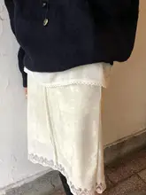 フランス風 シンプルなサテンレース付きハイウエストスカート【春先にぴったり・ゆったりしたストレートデザイン】