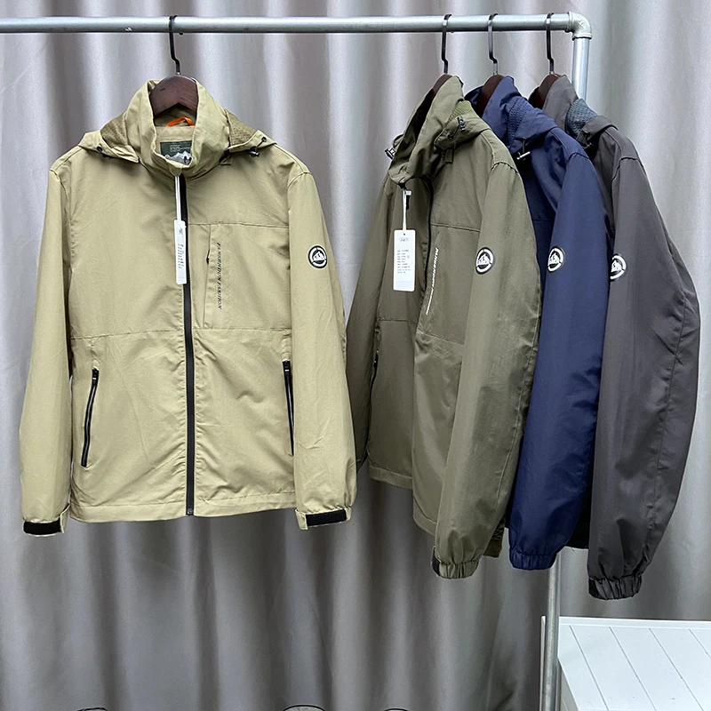 デニムジャケット メンズ コーデ 完全ガイド｜長袖vs短袖・色選びの実際の使い方