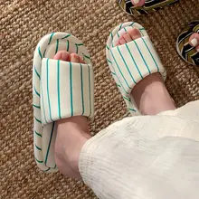 シンプルストライプデザインの室内用スリッパ【男女兼用・吸汗・綿麻素材・通年使用】（セットアップ対応）
