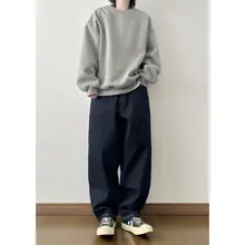 シンプルな無地デザイン！カジュアルクルーネックセーター【男女兼用・春秋用・ゆったりフィット】