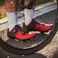 Santic メンズ・レディースロードバイク用ビンディングシューズ【プロフェッショナル仕様・耐久性】