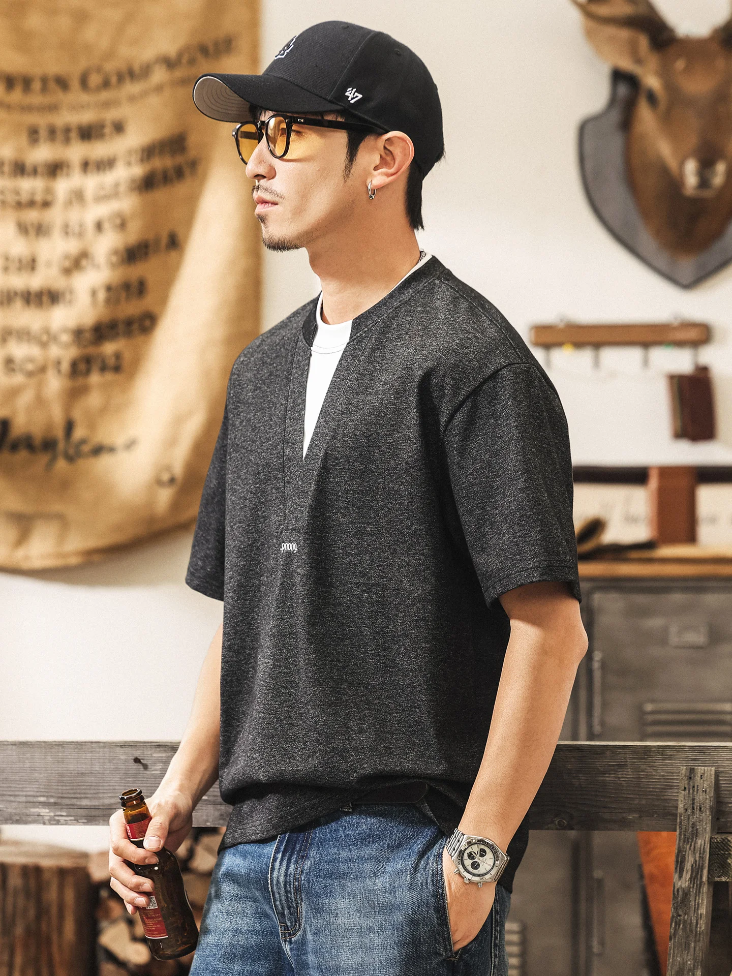 トレーナー tシャツ 重ね着 どうしておすすめ？アメリカンビンテージ風のVネックTシャツが解決する3つの理由