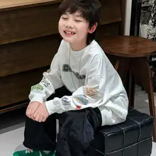 おしゃれな男児用長袖Tシャツ【春用・コットン・キッズ用】（セットアップ対応）