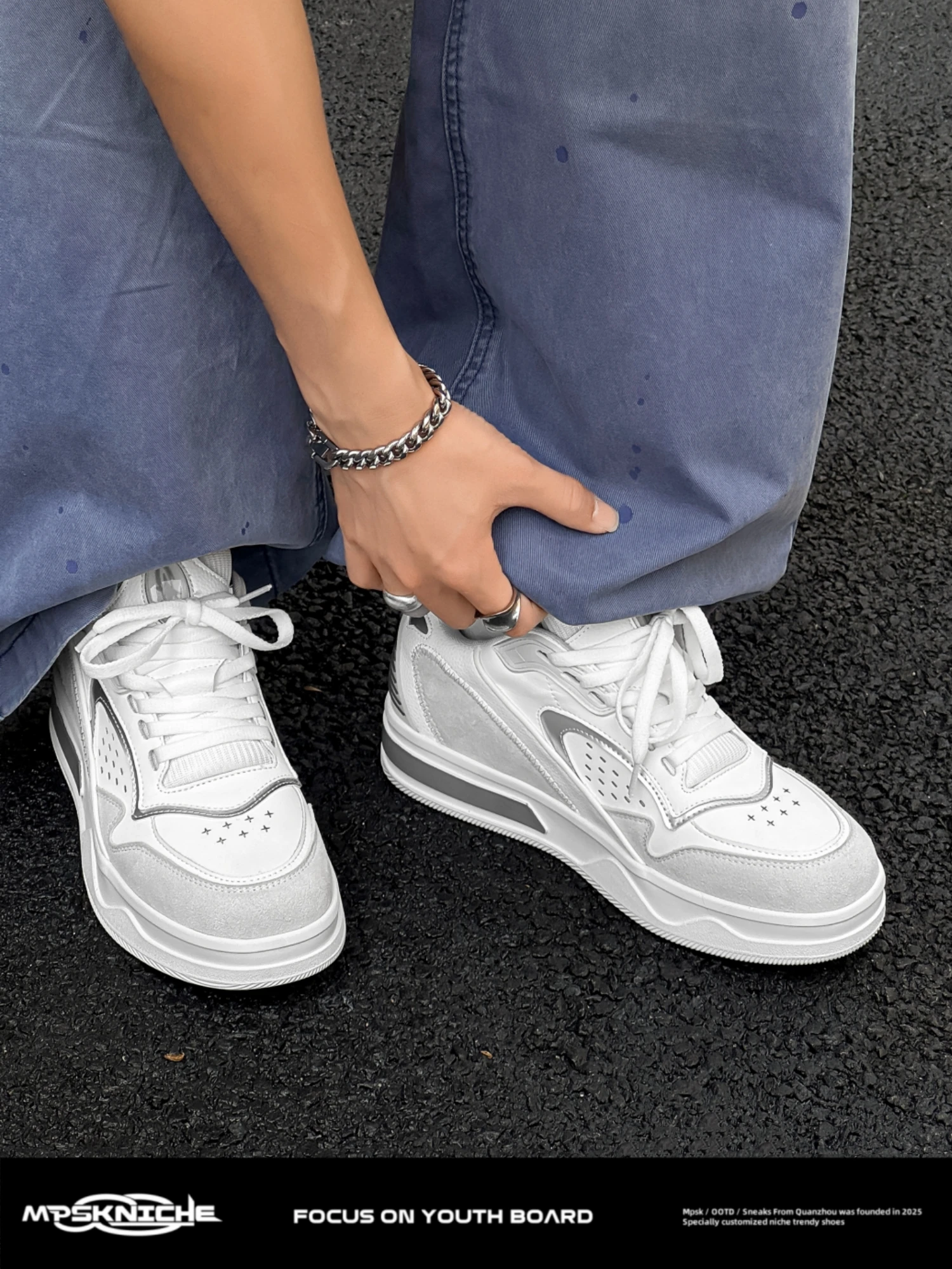 90s hiphop スニーカーと2026年のカジュアルスタイル、どちらを選ぶべき？